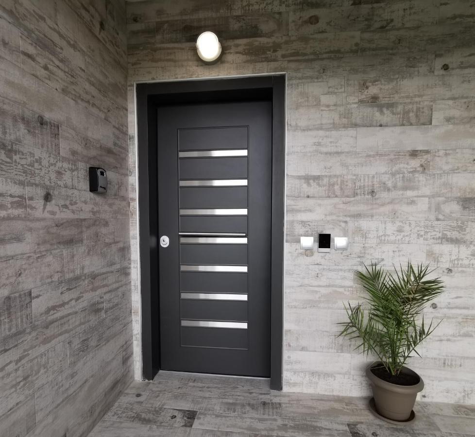 Family Apartment Zornitsa Nea Fokea Ngoại thất bức ảnh