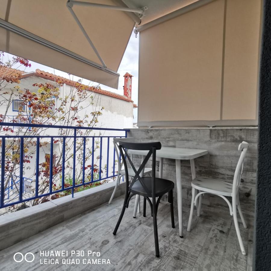 Family Apartment Zornitsa Nea Fokea Ngoại thất bức ảnh
