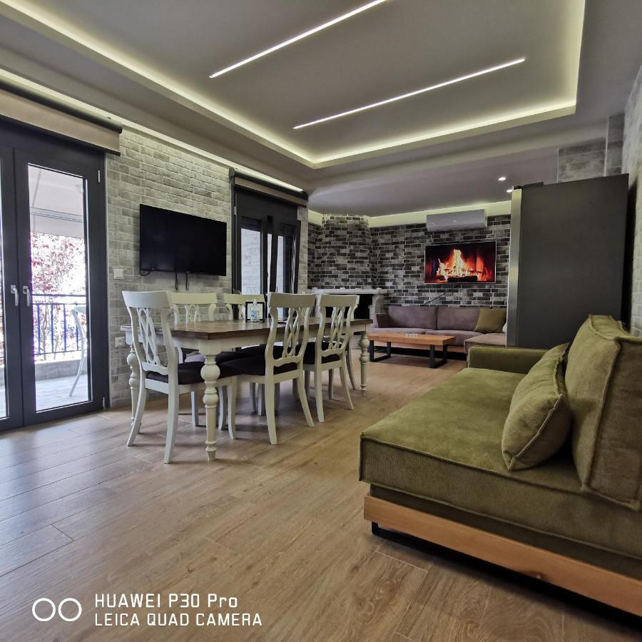 Family Apartment Zornitsa Nea Fokea Ngoại thất bức ảnh