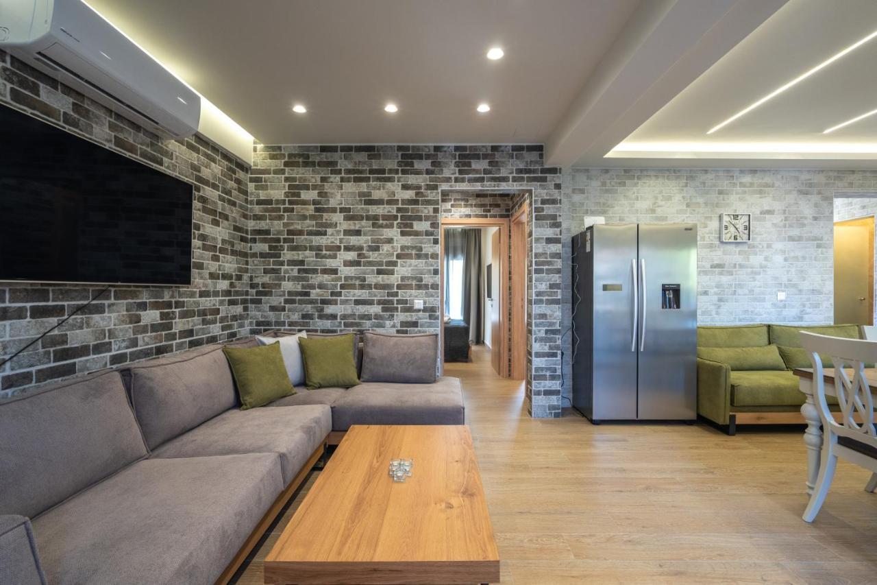 Family Apartment Zornitsa Nea Fokea Ngoại thất bức ảnh